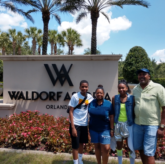 Meet your Posher, Deonjala and Brian - Picture 3 of 6